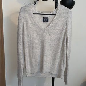 Oatmeal-white sweater